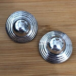 $78  Vintage Estate Clip Earrings  Sterling  22.9 GR.  Marked TM-142 MEXICO 925